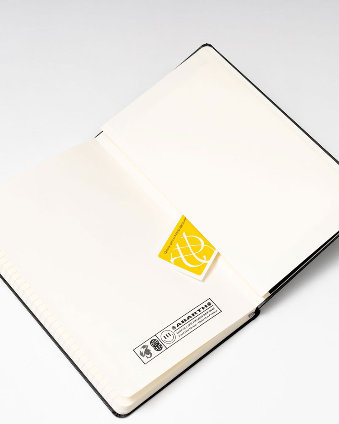 TACCUINO MOLESKINE BY ABARTH LARGE CLASSIC HARD COVER NERO